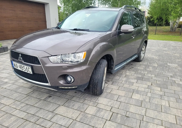 Mitsubishi Outlander cena 32000 przebieg: 241865, rok produkcji 2011 z Warszawa małe 137